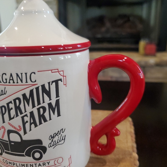 Peppermint Farm Holiday Mug-NWT - Picture 3 of 7